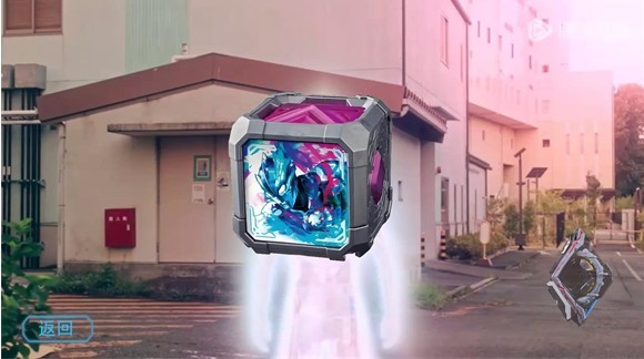 亚刻变身模拟器游戏