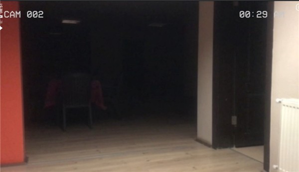 超自然公司中文版截图3